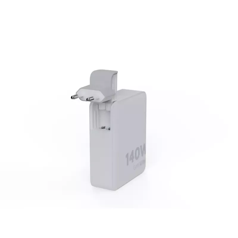 Tragbarer 140W GaN-Reiselader Xtorm XVC2140 mit 3× USB-C-PD-Anschlüssen und 2 m USB-C-Kabel, weiß
