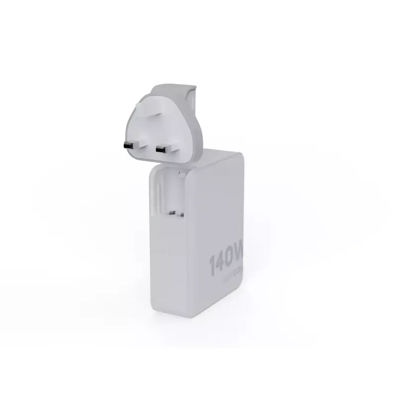 Tragbarer 140W GaN-Reiselader Xtorm XVC2140 mit 3× USB-C-PD-Anschlüssen und 2 m USB-C-Kabel, weiß