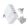 Tragbarer 140W GaN-Reiselader Xtorm XVC2140 mit 3× USB-C-PD-Anschlüssen und 2 m USB-C-Kabel, weiß