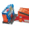 Hot Wheels City Mega Hauler mit Stauraum für bis zu 50 Autos im Maßstab 1:64, ab 3 Jahren