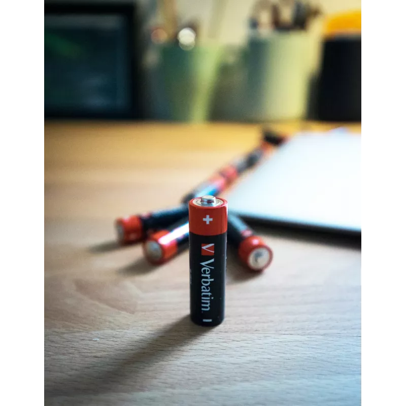 Verbatim AA Alkaline-Batterien, Einwegbatterie, AA, Alkaline, 1,5 V, 10 Stück, Schwarz, Rot