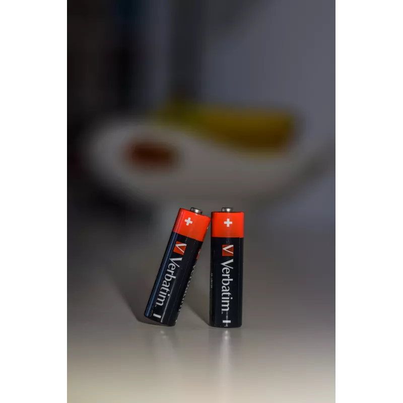 Verbatim AA Alkaline-Batterien, Einwegbatterie, AA, Alkaline, 1,5 V, 10 Stück, Schwarz, Rot