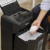 Fellowes Automax 80M Aktenvernichter Partikelschnitt 22 cm Schwarz