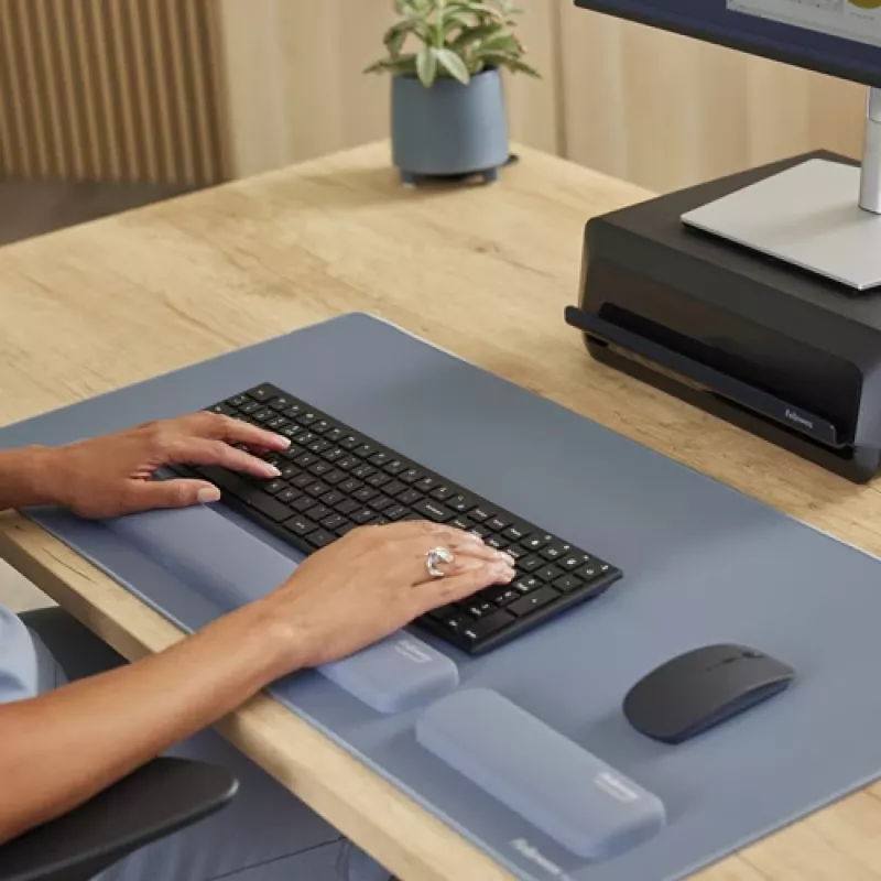 Fellowes Tastatur Handballenauflage Breyta Tastatur-Handballenstütze mit antibakteriellem Schutz Ergonomische Handballenstütze Marine