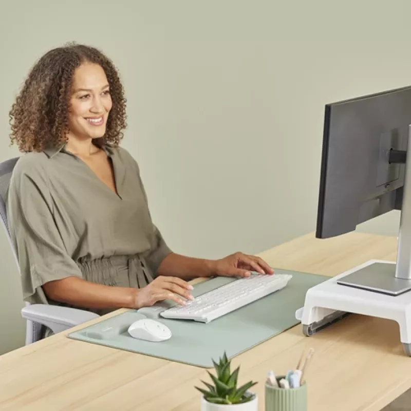 Fellowes Handgelenkauflage für Tastatur Breyta Handgelenkstütze mit antibakteriellem Schutz Ergonomische Handgelenkstütze Salbeigrün