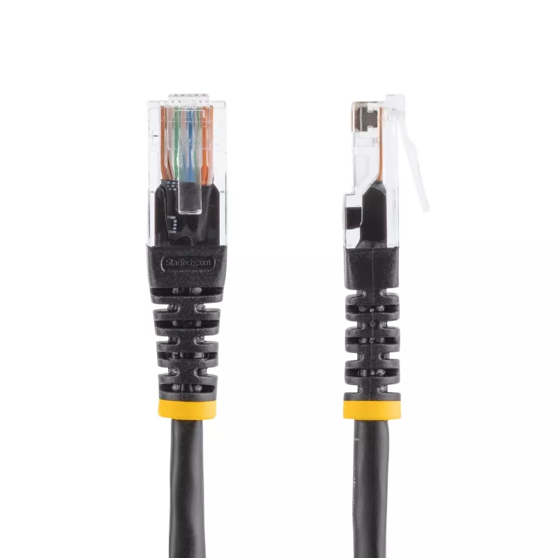 StarTech.com Cat5e Patchkabel mit vergossenen RJ45-Steckern – 15 m – Schwarz