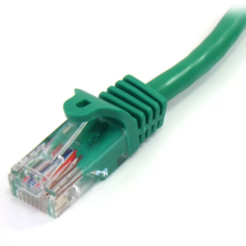StarTech.com Cat5e Patchkabel mit snagless RJ45-Steckern – 3 m, Grün