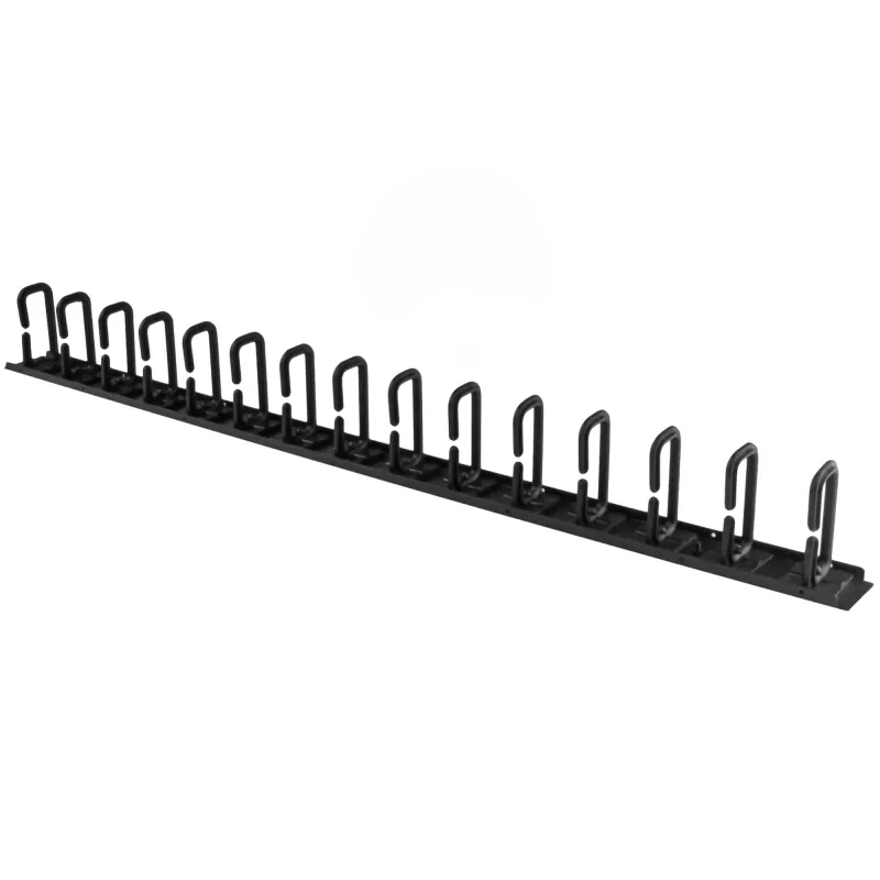 StarTech.com Vertikaler Kabelorganizer mit D-Ring-Haken – 0U – 2,8 Fuß