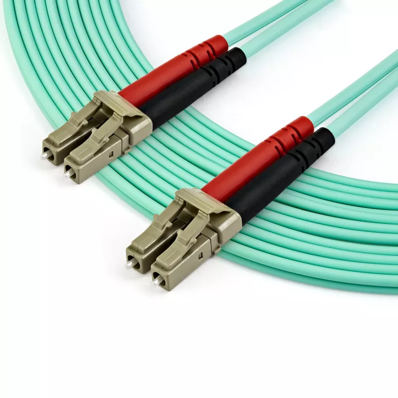 StarTech.com 7m (22ft) LC/UPC zu LC/UPC OM4 Multimode Glasfaserkabel, 50/125µm LOMMF/VCSEL Zipcord Faser, 100G, geringe Einfügedämpfung – LSZH Glasfaser-Jumperkabel