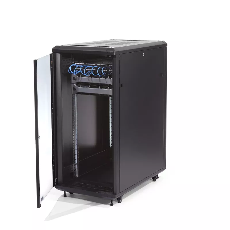 StarTech.com 4-Post 32U Server-Rack-Schrank, abschließbarer 19-Zoll-Daten-Rack-Schrank für Computer-/AV-/IT-Equipment, Büro-/Heimnetzwerk-Rack mit Rollen und verstellbaren Montageschienen