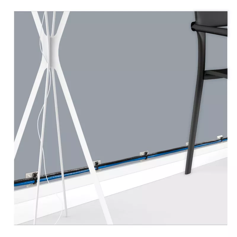 StarTech.com 100er-Pack Kabelbinder-Sockel mit Klebeband für 0,21 Zoll (5,5 mm) breite Kabelbinder – Nylon/Kunststoff-Kabelbinderhalterungen – Elektro-/Netzwerkkabel-Wickelhalterungen / 94V-2 Brandschutz & UL-zertifiziert TAA