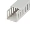 StarTech.com Offene Kabelmanagement-Kabelkanalabdeckung, 2 Zoll (50 mm) B x 2 Zoll (50 mm) H – 2 m Länge – 8 mm Schlitze, PVC-Netzwerkkabelversteck/Wandkabelkanal, max. 80 Kabel, UL-gelistet