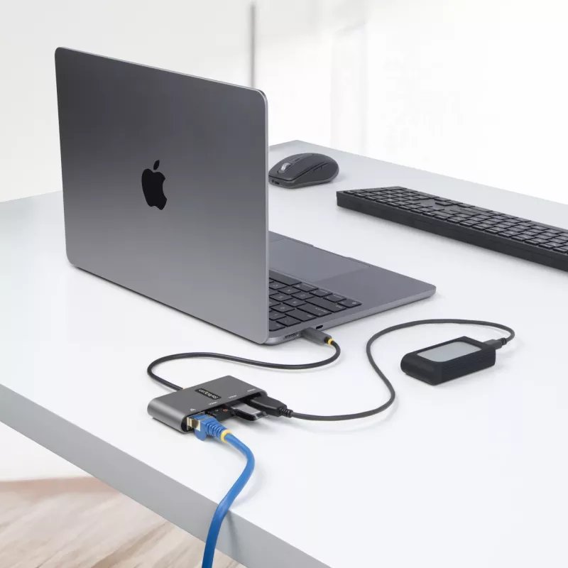 StarTech.com 3-Port USB-C Hub mit Ethernet - 3x USB-A - Gigabit-Ethernet - USB 3.0 5Gbps - busgespeist - 1ft/30cm langes USB Type-C Hostkabel - GbE - tragbarer USB-C auf USB-A Hub