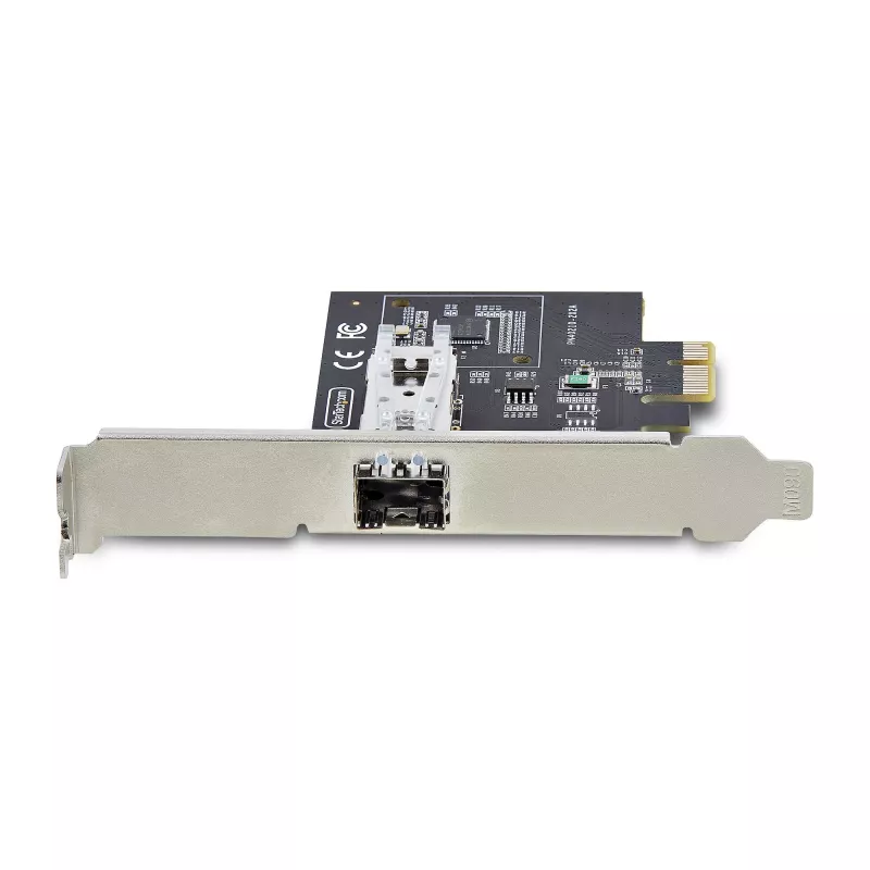 StarTech.com 1-Port GbE SFP-Netzwerkkarte, PCIe 2.1 x1, Intel I210-IS, 1GbE-Steuergerät, 1000BASE Kupfer/Glasfaser, Single-Port Gigabit Ethernet NIC, Desktop-/Server-Rückwände – kompatibel mit Windows und Linux