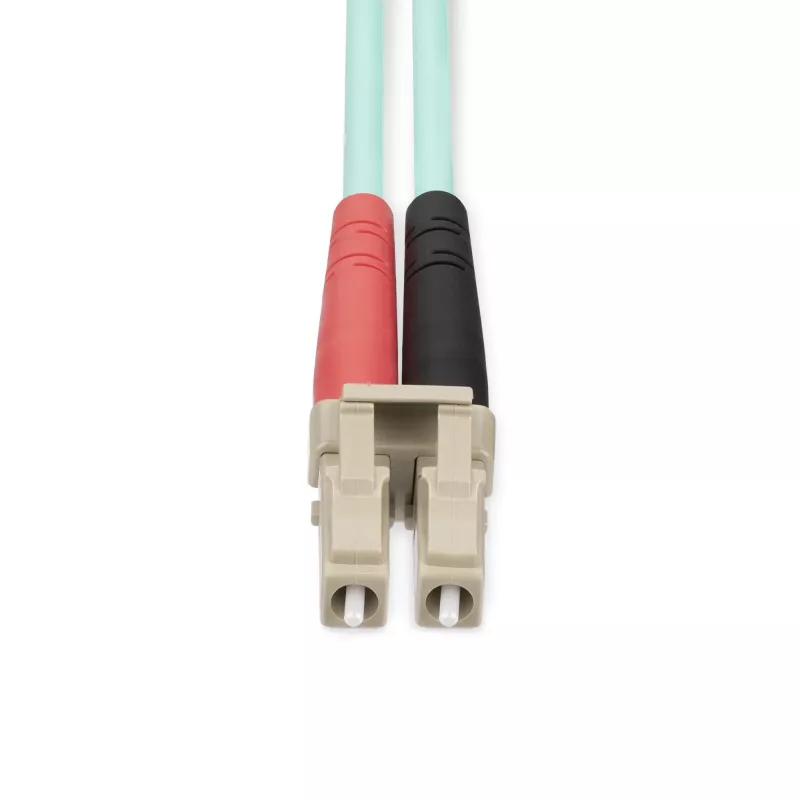 StarTech.com 20m (65ft) LC/UPC zu LC/UPC OM4 Multimode Glasfaserkabel, 50/125µm LOMMF/VCSEL Zipcord Faser, 100G, geringe Einfügedämpfung – LSZH Glasfaser-Jumperkabel