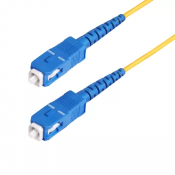 StarTech.com 100m SC zu SC (UPC) OS2 Singlemode Simplex Glasfaserkabel, 9/125µm, 40G/100G, biegeunempfindlich, geringe Einfügedämpfung, LSZH Glasfaser-Jumperkabel