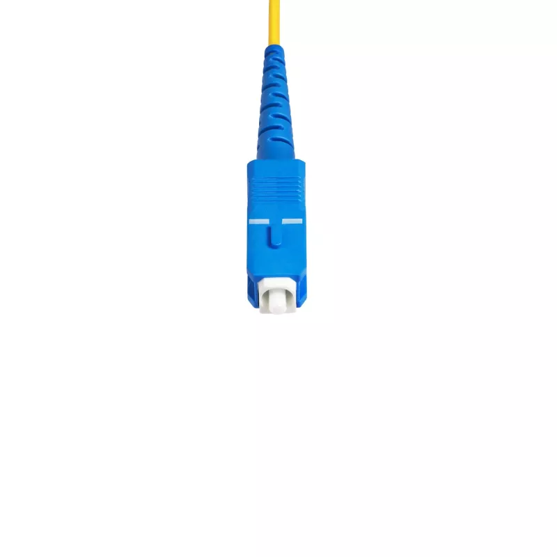 StarTech.com 30m (98,4ft) SC auf SC (UPC) OS2 Singlemode Simplex Glasfaserkabel, 9/125µm, 40G/100G, biegeunempfindlich, geringe Einfügedämpfung, LSZH Glasfaser-Patchkabel