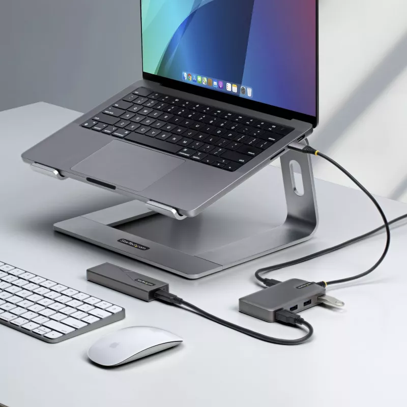 StarTech.com 4-Port USB-C Hub, 5 Gbit/s, busgespeist, USB-C auf 4x USB-A Hub mit USB-C Hilfstromeingang, 1ft/30cm Hostkabel, tragbarer Desktop-/Laptop-USB-Hub