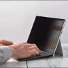 StarTech.com 4-Wege 12.4 Zoll Surface Laptop Go 1/2/3 Blickschutzfilter, Hoch-/Querformat, Touch-fähig, +/- 30° Blickwinkel, Blaulichtreduzierung, matte Oberfläche