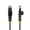 StarTech.com 5m schlank Cat6 Ethernet-Kabel Schwarz, rastnasenschutz, 100W PoE, UTP, LSZH, 28AWG reines blankes Kupfer, schlankes RJ45 Netzwerk-Patchkabel mit Zugentlastung, einzeln getestet