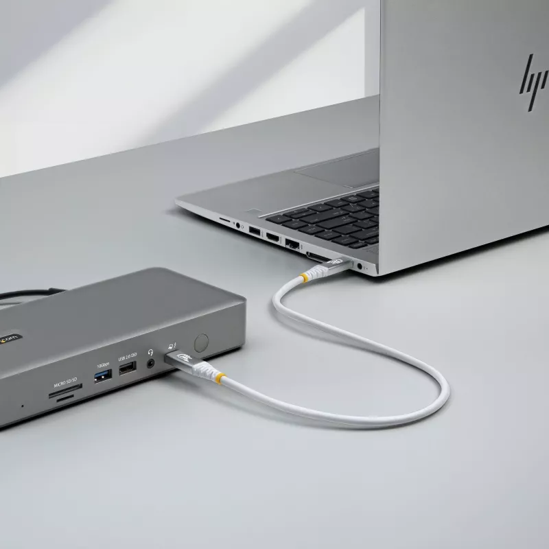 StarTech.com 1,5m USB4-Kabel, 80Gbit/s, USB-IF zertifiziertes USB-C-Kabel, 240W PD, 8K 120Hz/4K 240Hz DP2.1 DP80, TPE-Mantel, Thunderbolt 4 kompatibel – Weißes USB-C-Kabel
