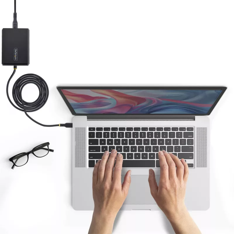 StarTech.com 100W USB-C Laptop-Ladegerät mit 1,5 m fest angebrachtem USB-C-Kabel, Netzteil für Dell, XPS, HP ProBook, MacBook Pro, Microsoft Surface Pro