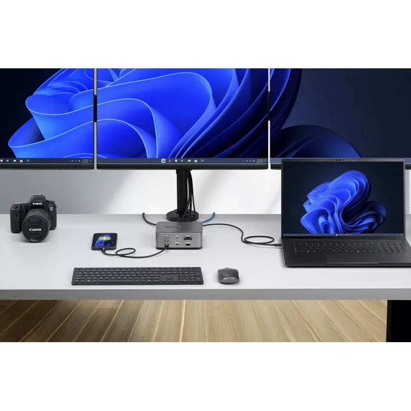 StarTech.com Thunderbolt 5 Dockingstation, DP/HDMI, Triple-Monitor-Dock bis 4K 144 Hz oder Dual 8K 60 Hz, 5x USB-Ports, 140 W Laptop-Ladung