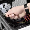 StarTech.com Antistatisches Armband mit Erdungskabel, ESD-sicheres Band mit 1,5 m abnehmbarem Kabel, verhindert elektrostatische Entladung, verstellbare Passform, TAA