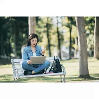 Kensington H1050 EQ Bluetooth On-Ear-Headset mit Umgebungsgeräuschunterdrückungstechnologie