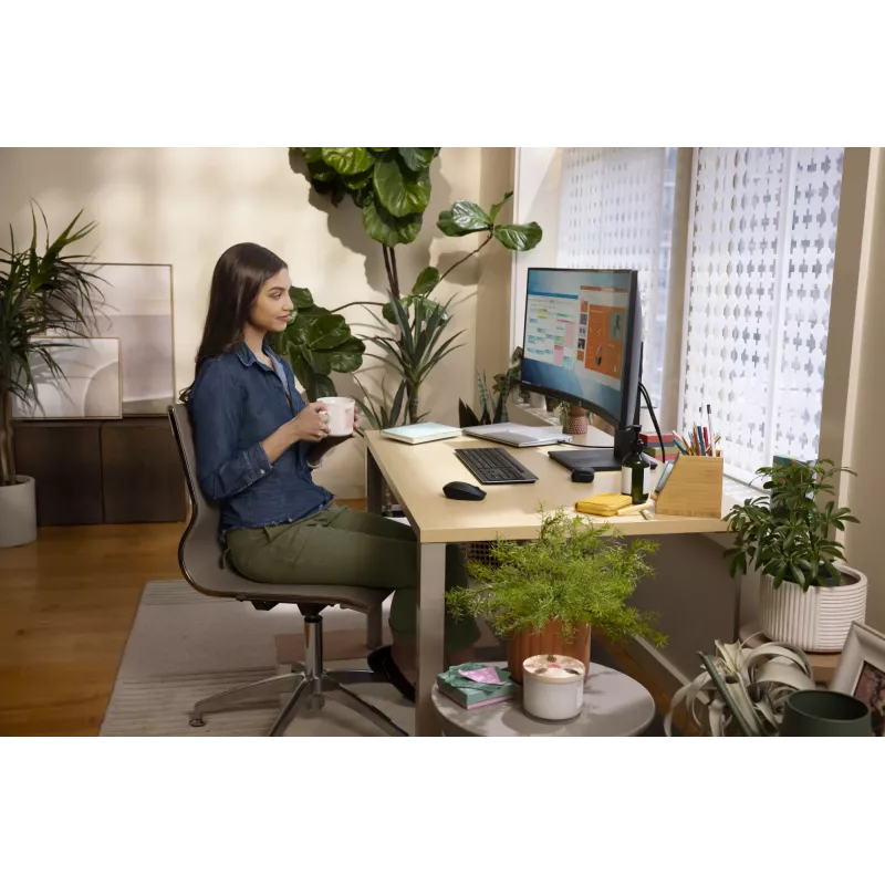 HP P34hc G4 WQHD USB-C Curved Monitor, 86,4 cm (34 Zoll), 3440 x 1440 Pixel, Wide Quad HD, LCD, 5 ms, Schwarz