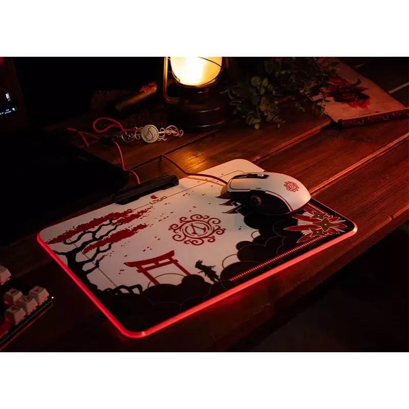 Lexip X Ubisoft - Assassin's Creed - Shadows Mauspad, Schwarz, Gold, Rot, Weiß, Bild, USB-betrieben, Gaming-Mauspad