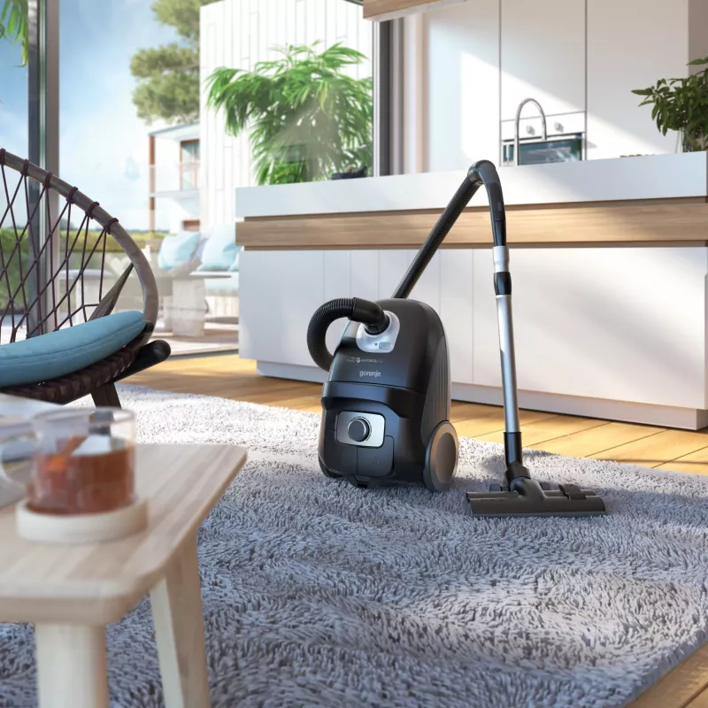 Gorenje VCEA28GLBK 3 L Bodenstaubsauger Trocken 700 W Staubbeutel