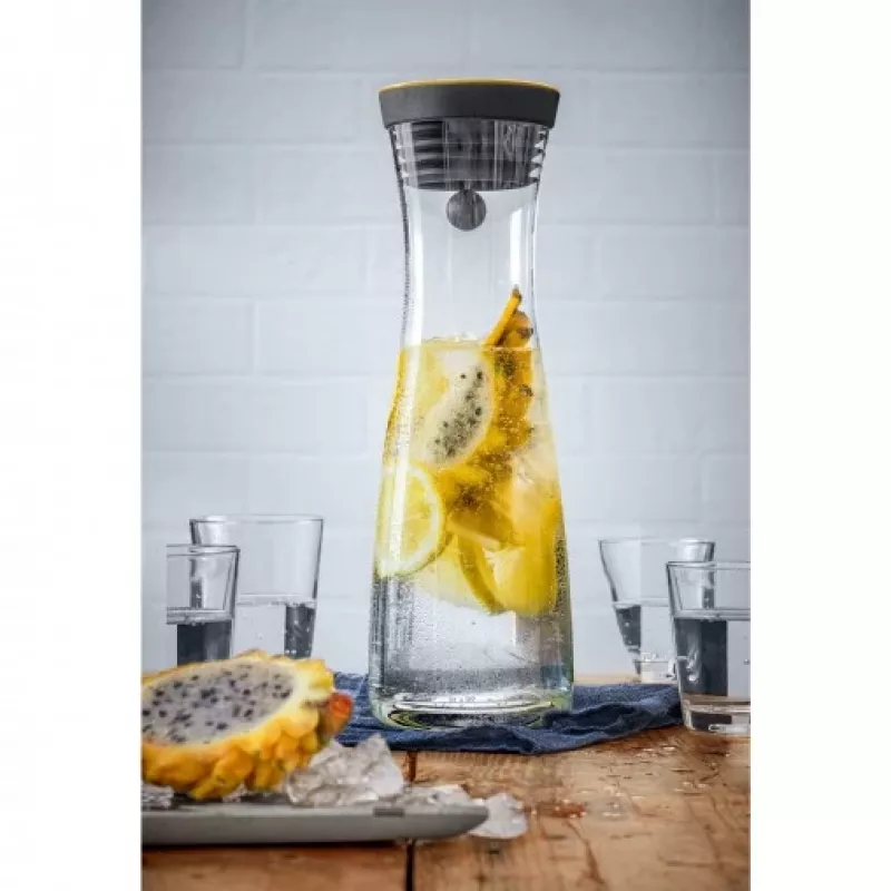 WMF Basic Wasserkaraffe 1,0 gold Design, Karaffe, 1 L, Gold, Schwarz, Transparent, Glas, Rund, Köhler & Wilms