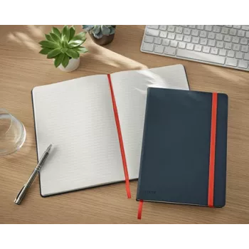 Leitz Cosy Notizbuch Soft Touch liniert mit Hardcover, Monochromatisch, Schwarz, B5, 80 Blatt, Matt, 100 g/m²