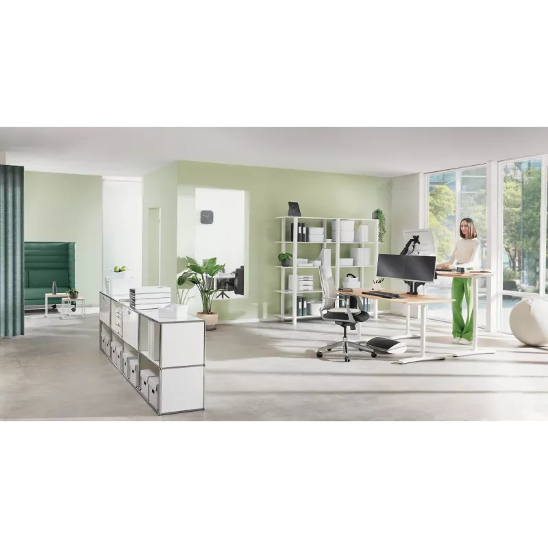 Leitz Ergo Platzsparender Dual-Monitor- & Laptop-Arm, Klemme/Tischdurchführung, 18 kg, 43,2 cm (17 Zoll), 81,3 cm (32 Zoll), 100 x 100 mm, Dunkelgrau