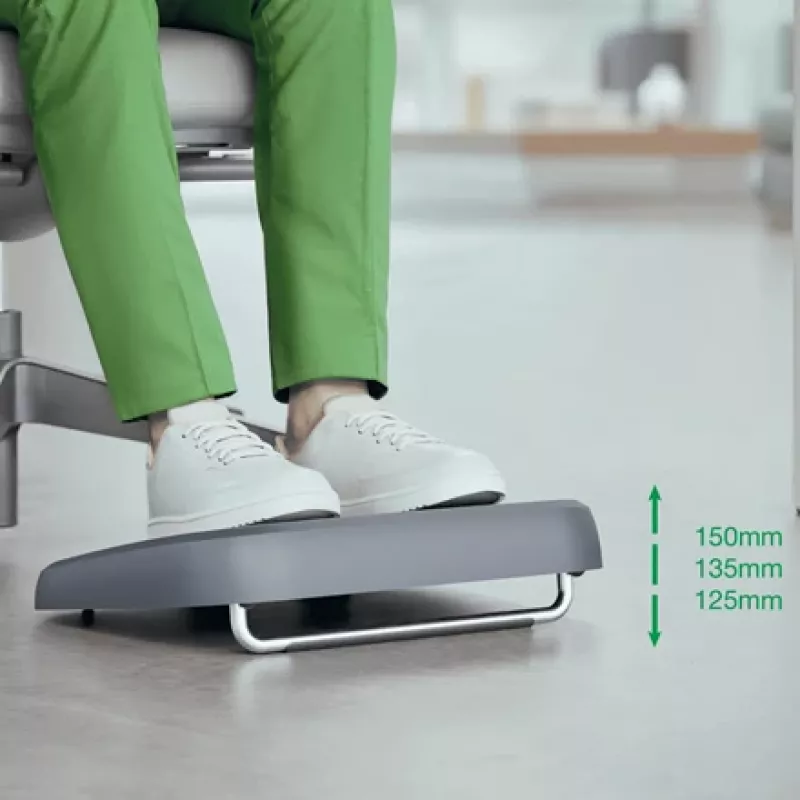 Leitz Ergo verstellbare Schreibtisch-Fußstütze, 80 % recyceltes Plastik, Grau, recyceltes Plastik, 34 cm, 42 cm, 340 mm, 420 mm