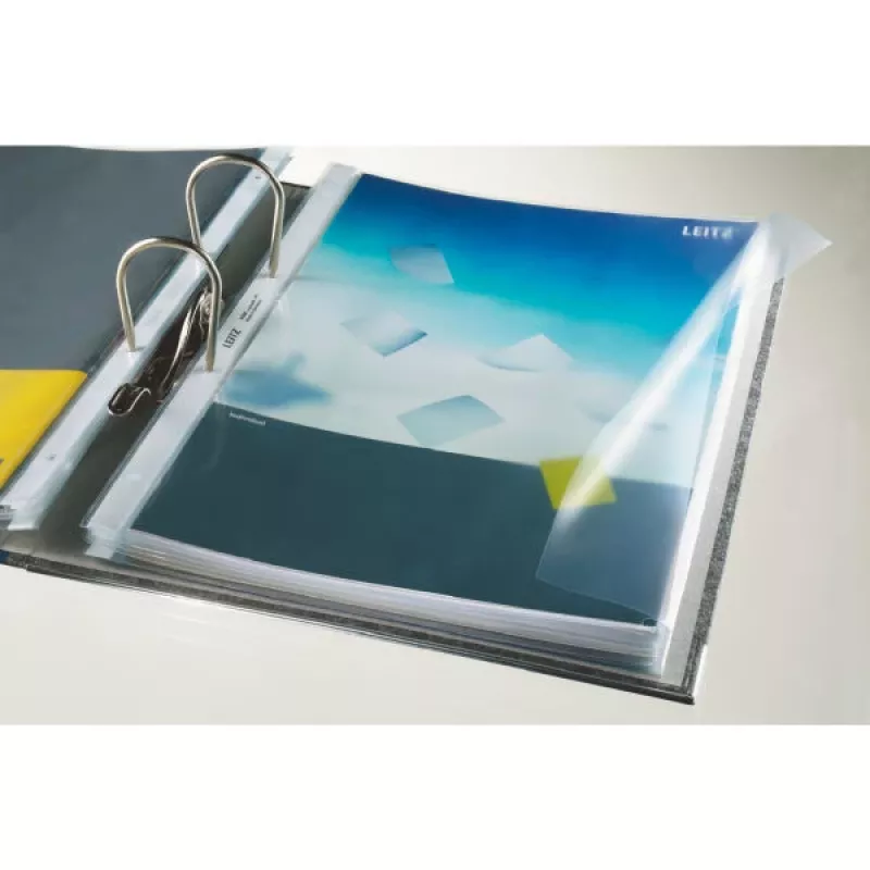 Leitz Premium Pocket A4 rechts geöffnet mit Klappe, 30 % Recyclinganteil aus Pre-Consumer-Abfällen
