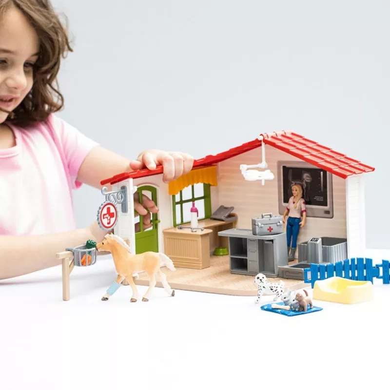 schleich Tierarztpraxis mit Tieren, Bauernhof, Bauernhoftiere / Bauernhofspielzeug, 3 Jahr(e), Mehrfarbig