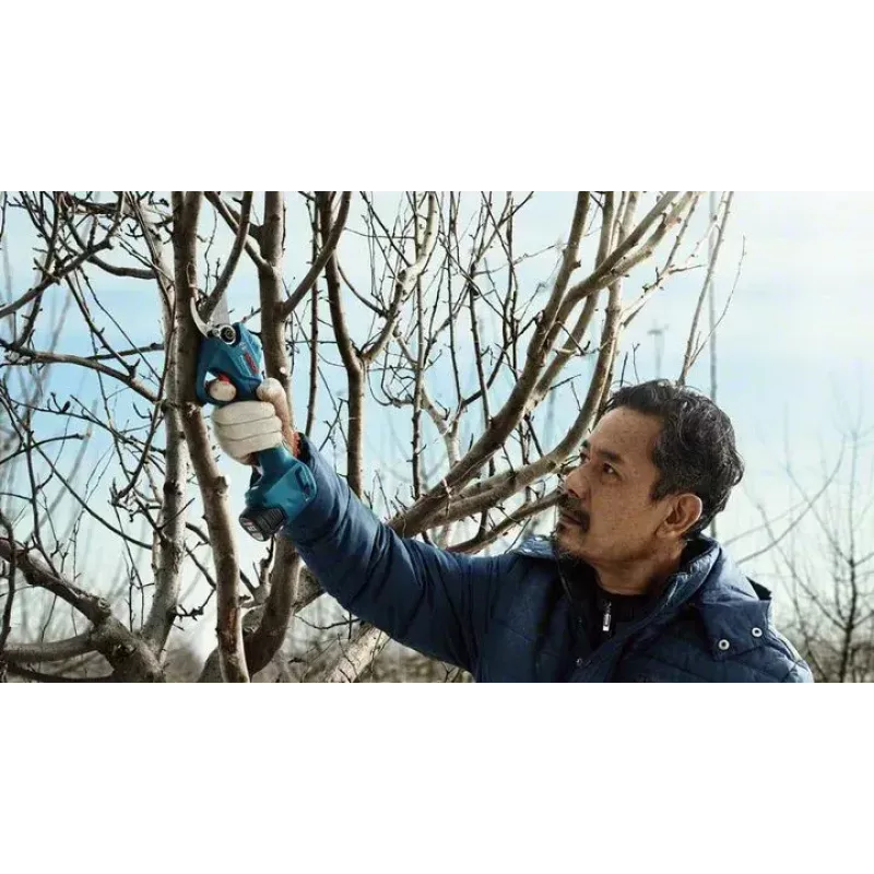 Bosch Pro Pruner Professional Akku-Grasschere 2,5 cm 12 V Lithium-Ion (Li-Ion) Schwarz, Blau