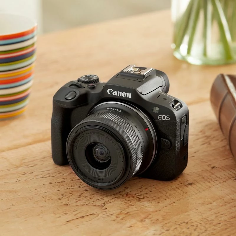 Mirrorless camera body Canon EOS R100, 24.1 MP CMOS, 6000×4000, 4K, Schwarz