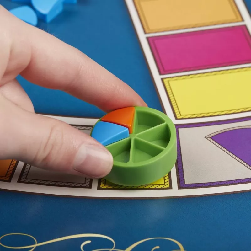Hasbro Gaming Trivial Pursuit Spiel: Classic Edition Brettspiel Lernspiel