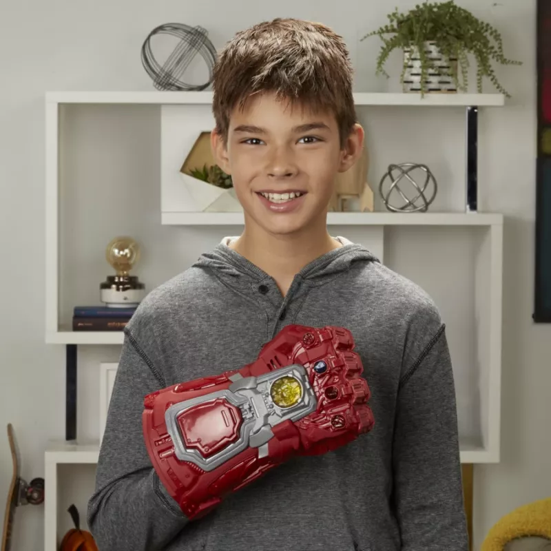 Marvel Avengers: Endgame Red Infinity Gauntlet Electronic Fist