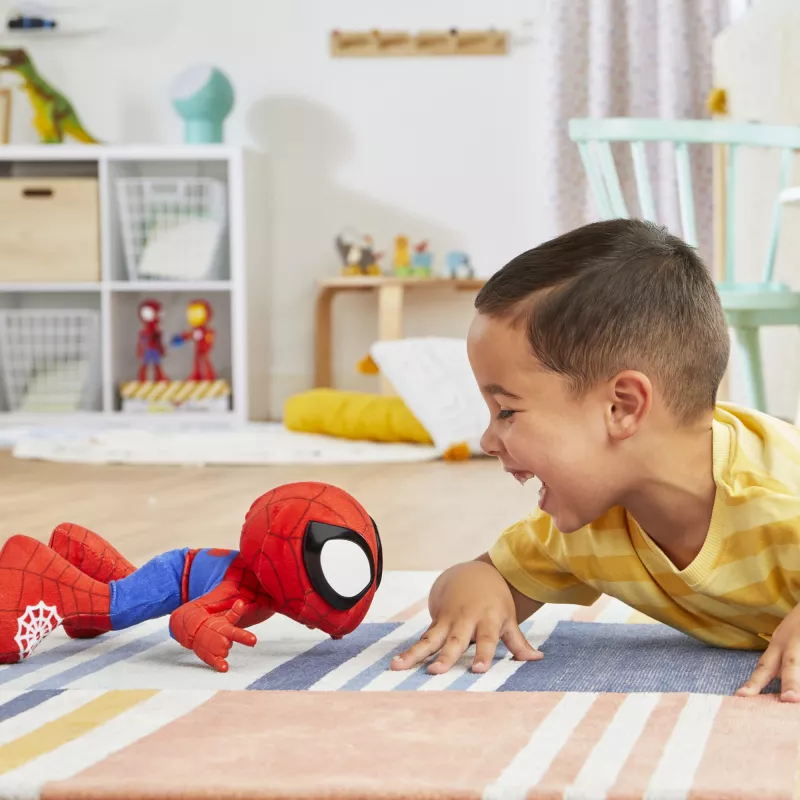 Marvel Spidey and His Amazing Friends Dance 'N Crawl Spidey, interaktives Plüschtier mit Musik und Geräuschen