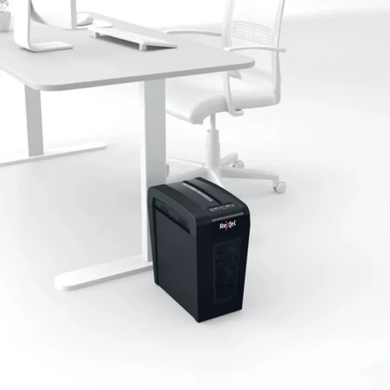 Rexel Secure X8-SL Whisper-Shred Cross Cut Paper Shredder P4