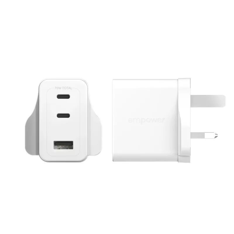 PanzerGlass empower™ by ® Turbo 70W Mehrfach-Ladegerät inkl. 2 x USB-C + USB-A | UK-Stecker | Silberweiß