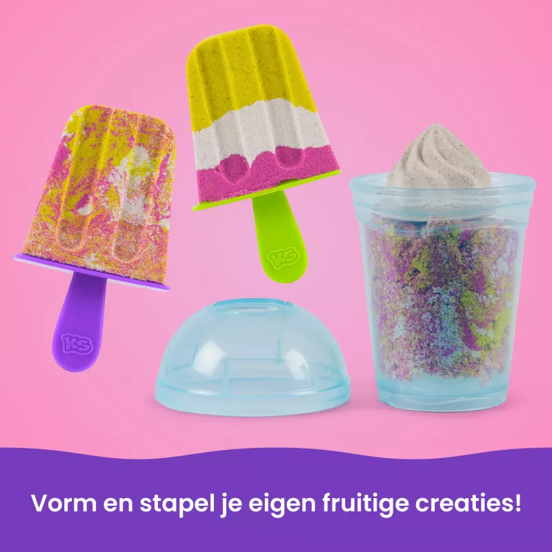 Kinetic Sand, Smoothie-Mixer-Spielset, Osternest-Füller, enthält 14 oz formbaren Spielsand, Werkzeuge und Eis-am-Stiel-Form, Spiellebensmittel-Spielzeug