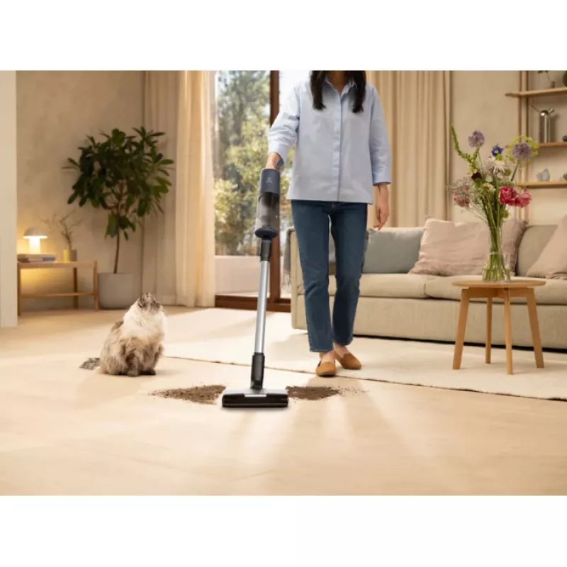 Electrolux EP61H21WET 2-in-1-Stielstaubsauger, batteriebetrieben, Trockenreinigung, beutellos, 0,6 l, 85 W, Blau, 2,5 Ah