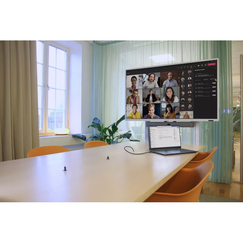Pull Out LED Socket Ochno O-POS-LED-AL-1 — versenkbare LED-Steckdose aus Aluminium