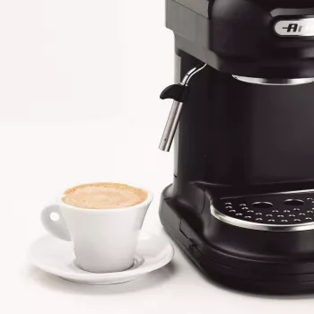 Ariete 1318 Moderna Espressomaschine mit integriertem Kaffeemahlwerk, für Kaffeebohnen und gemahlenen Kaffee, Milchaufschäumer für Cappuccino, 1- und 2-Tassen-Filter, 1080 W, 800 ml, Schwarz