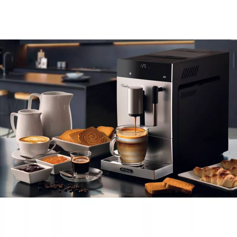 Ariete 1452 Diadema, Automatische Kaffeemaschine, 1350 W, 19 bar Druck, Für Kaffee, Americano und heißes Wasser, Cappuccino-Düse, LED-Anzeige, Verstellbarer Auslauf, Silber